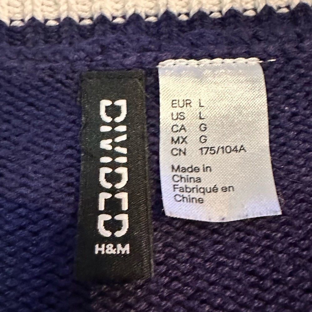 H&M Divided NY Logo, v-neck cropped Cardigan Sweater. Academia Preppy Sz L - Picture 6 of 9